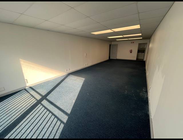 359M² WAREHOUSE TO LET IN RIVERGATE